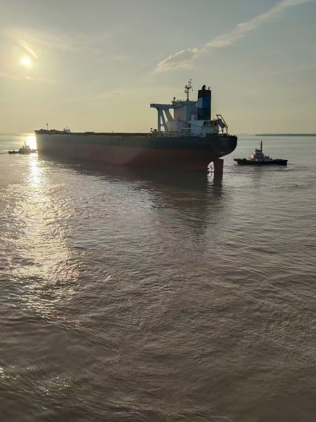 Emergency Repair of Main Ballast Pump VFD System on 180,000 DWT Bulk Carrier, Tianjin Port | Guaranteed On-Time Departure & Normal Ballast Operation